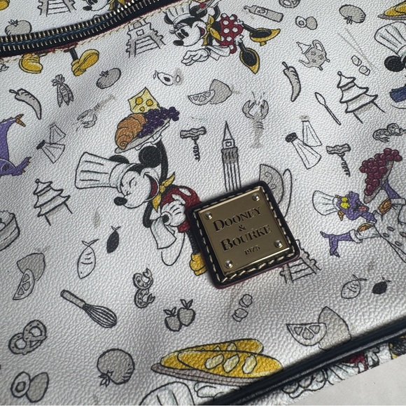 Dooney & Bourke Shoulder Bag Disney 2018 Epcot Food & Wine Festival - Picture 2 of 11
